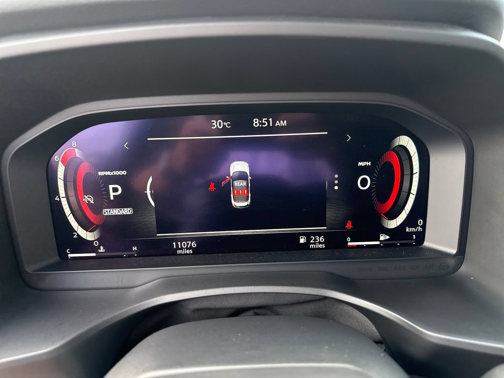 Used 2025 Nissan Rogue Platinum FWD image 18