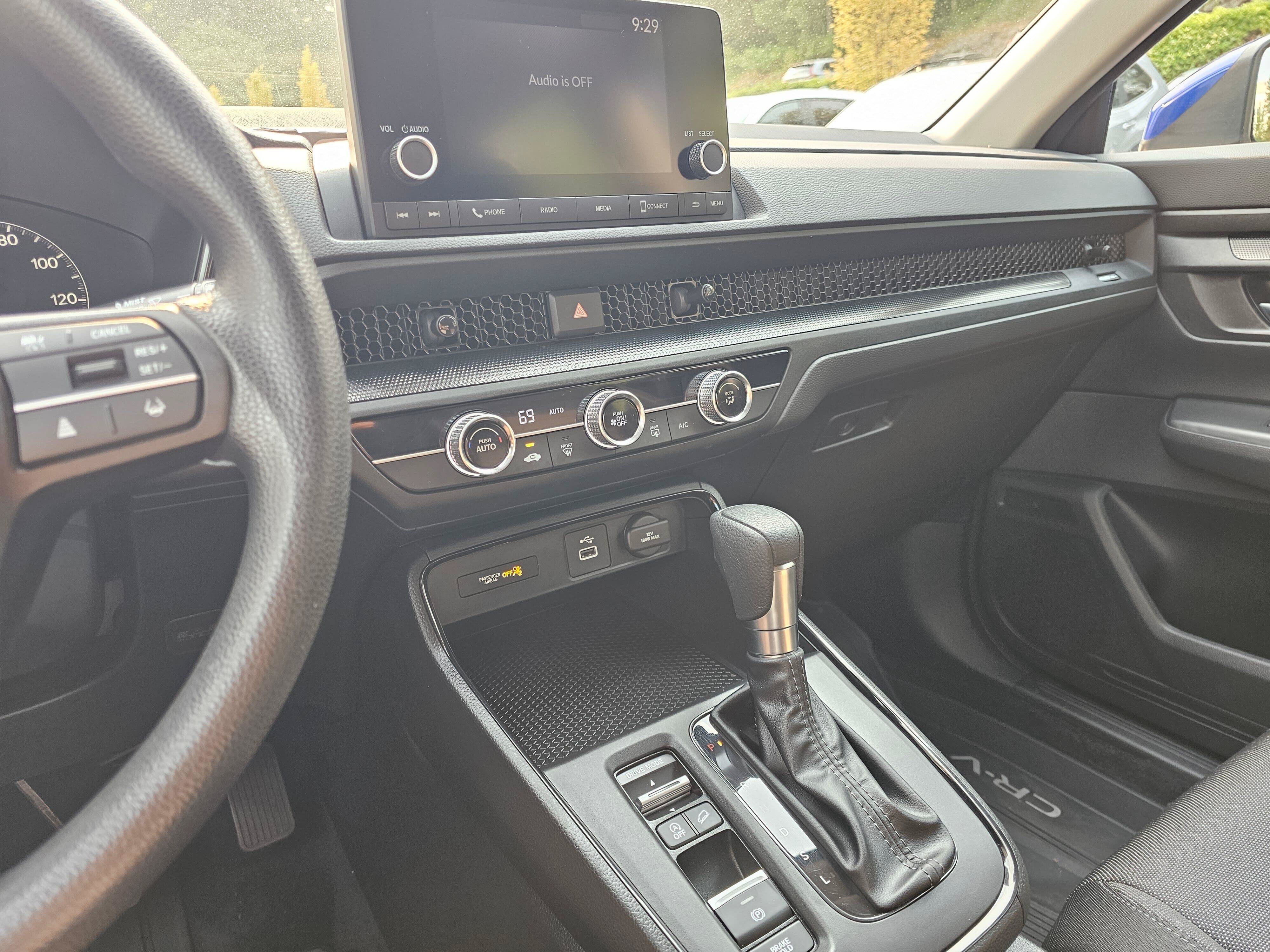 Used 2023 Honda CR-V LX image 28