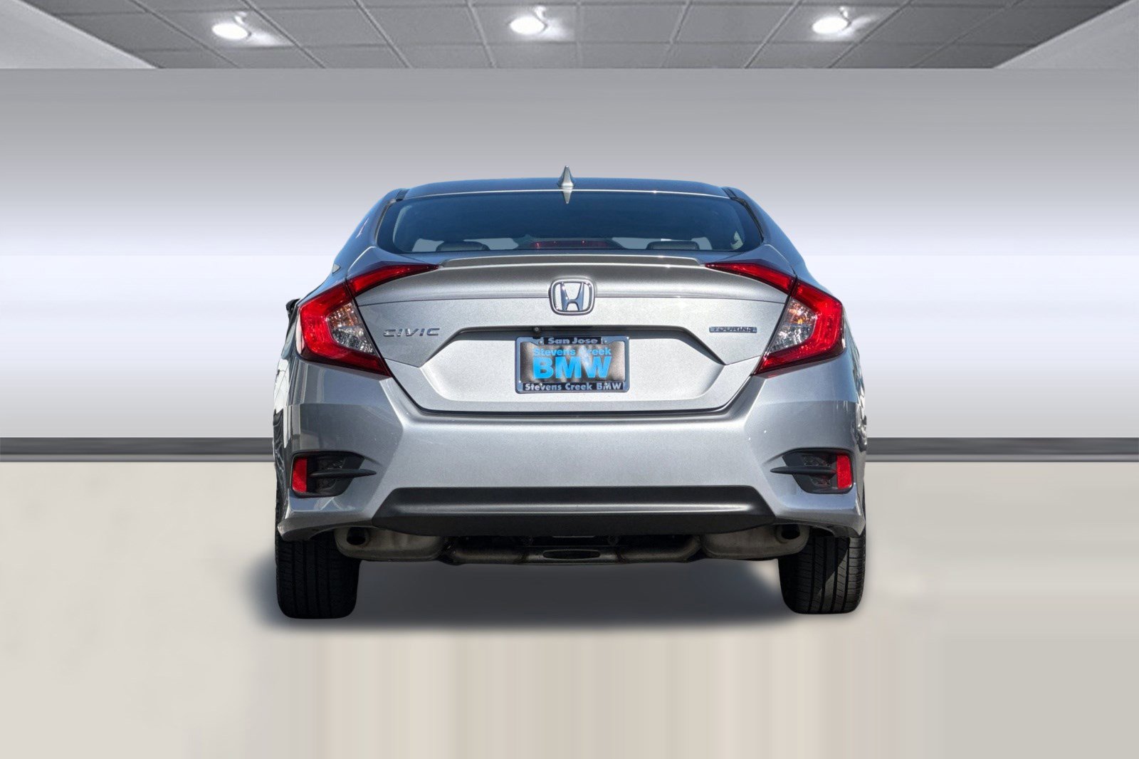 Used 2017 Honda Civic Touring image 9