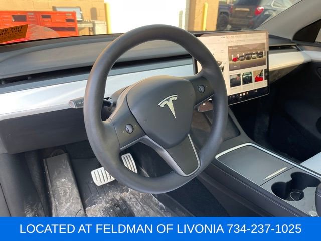 Used 2024 Tesla Model Y Performance image 7
