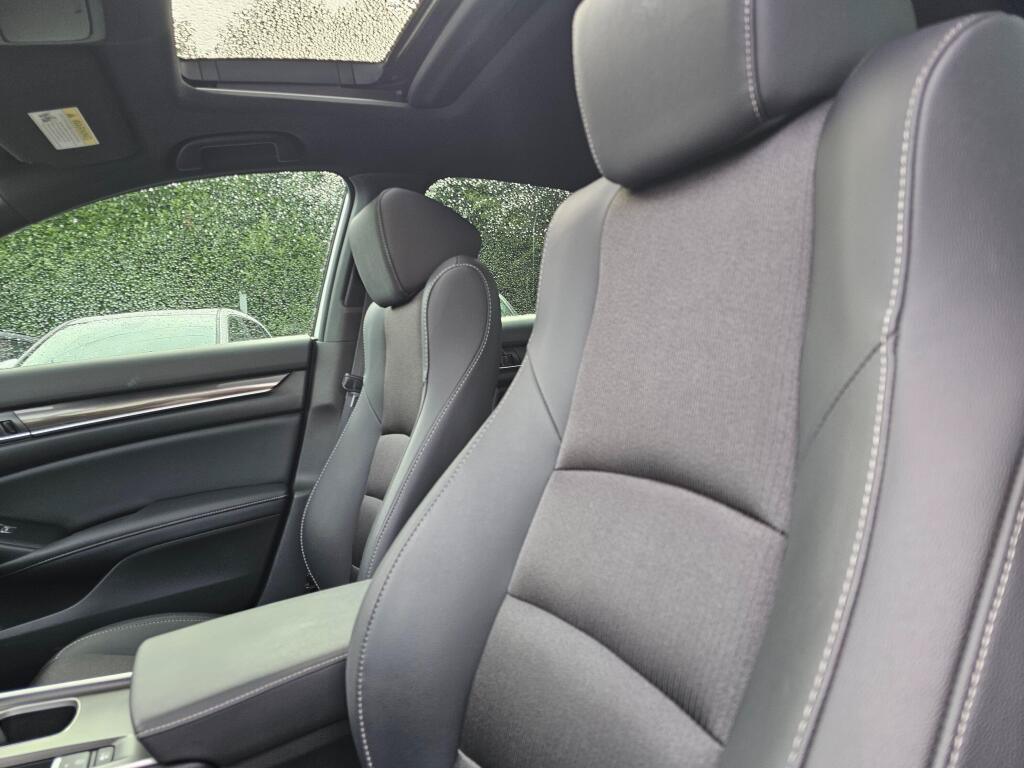 Used 2020 Honda Accord Sport image 24
