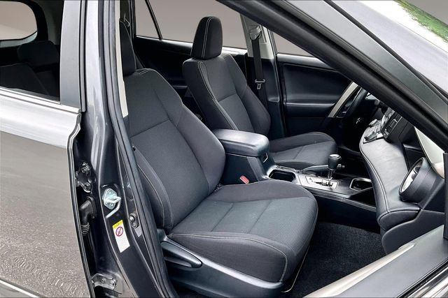 Used 2017 Toyota RAV4 XLE w/ Plus Special Value Package FWD image 25