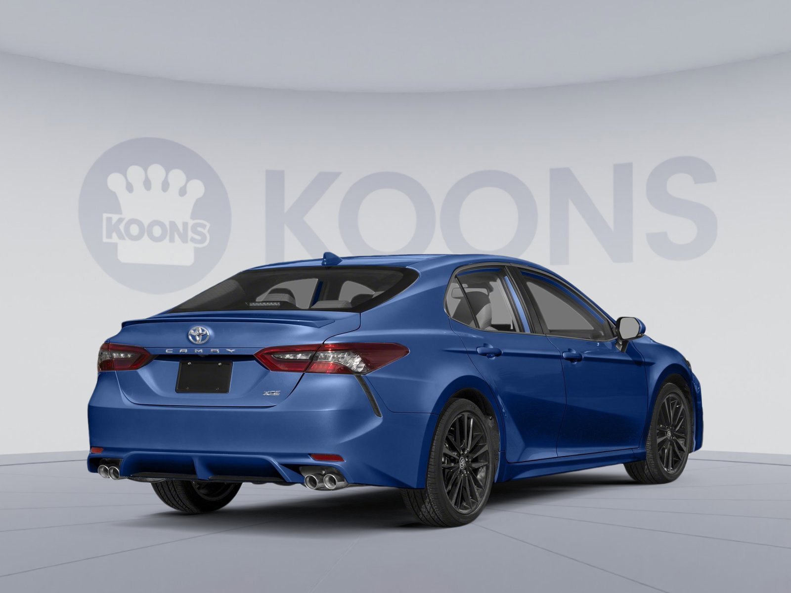 Used 2023 Toyota Camry XSE image 2