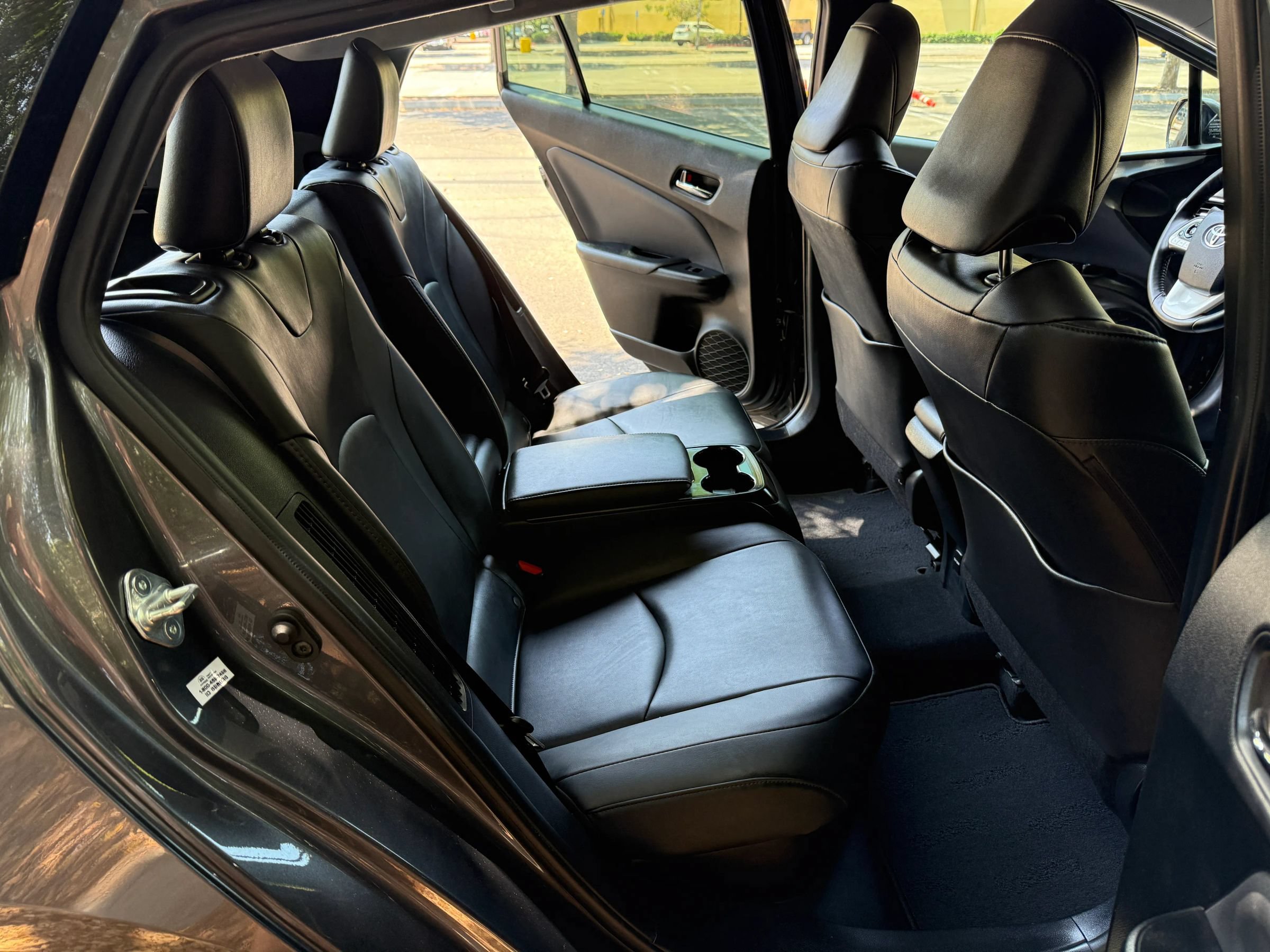 Used 2019 Toyota Prius Prime Advanced w/ Carpet Mat Package FWD image 22