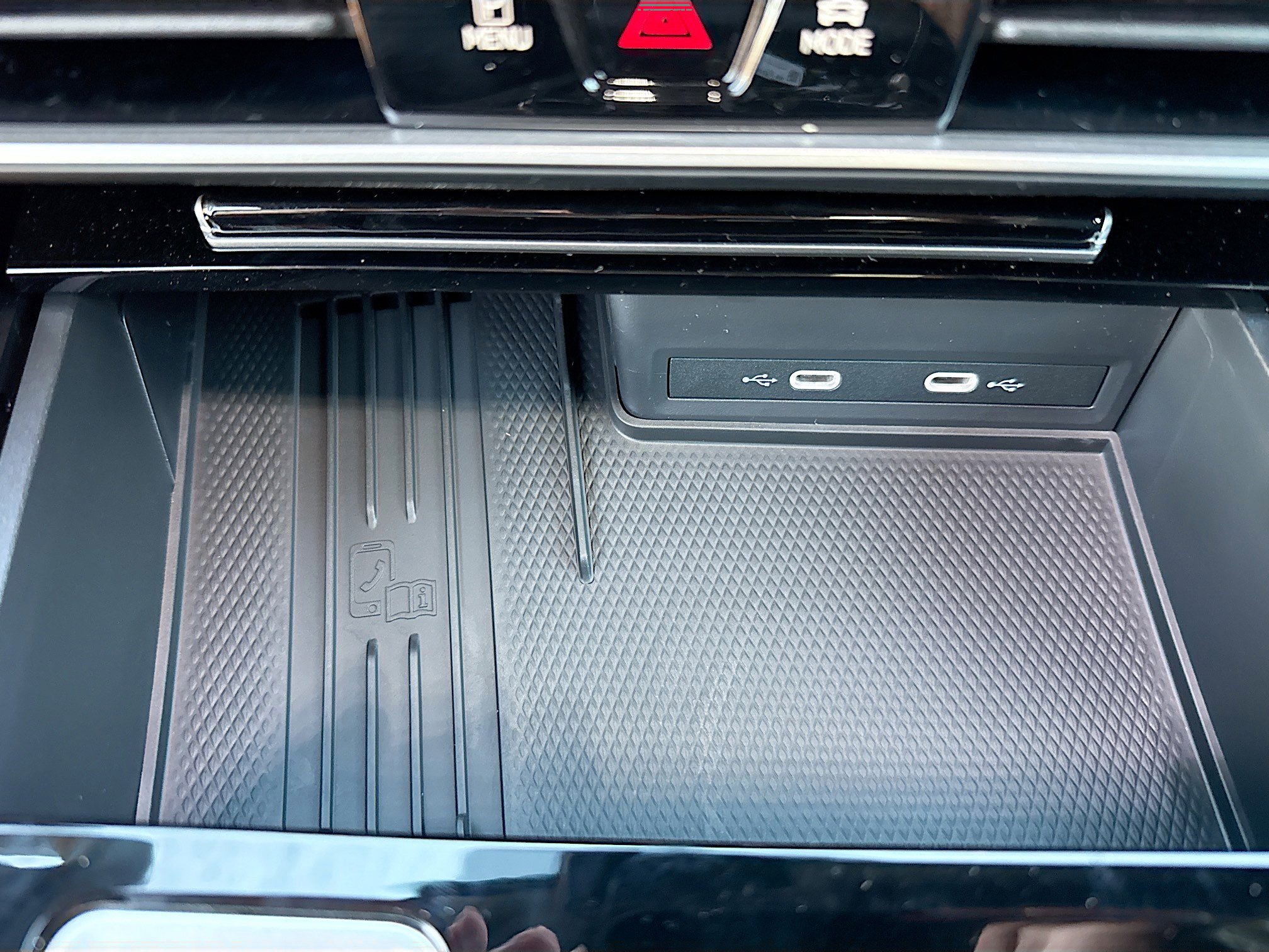 New 2026 Volkswagen Atlas Cross Sport SEL Premium R-Line image 30