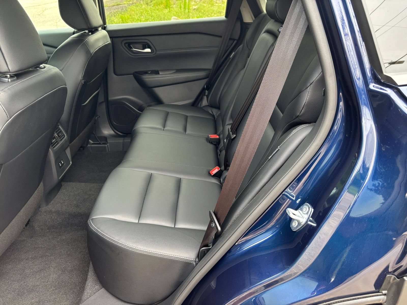 Used 2026 Nissan Rogue SL AWD/4WD image 28