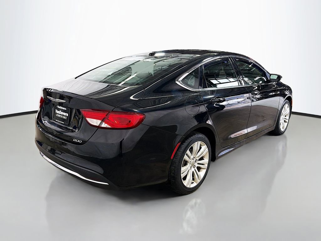 Used 2015 Chrysler 200 Limited w/ Convenience Group image 9