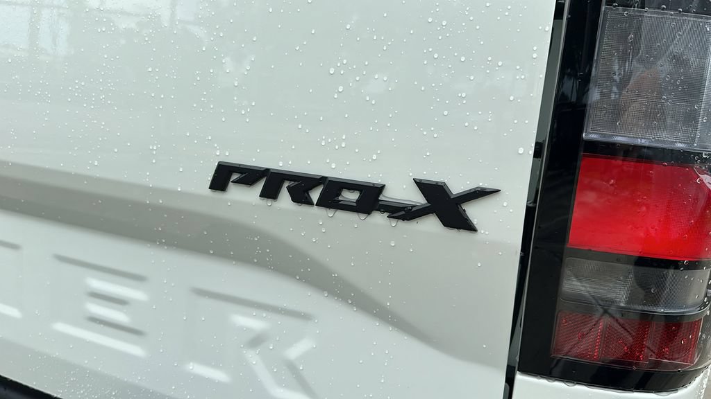 Used 2024 Nissan Frontier Pro-X w/ Technology Package RWD image 10