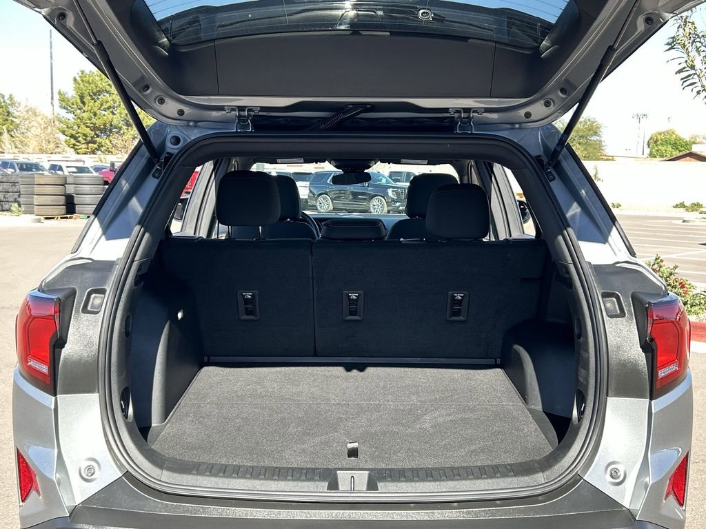 Used 2025 GMC Terrain Elevation image 26