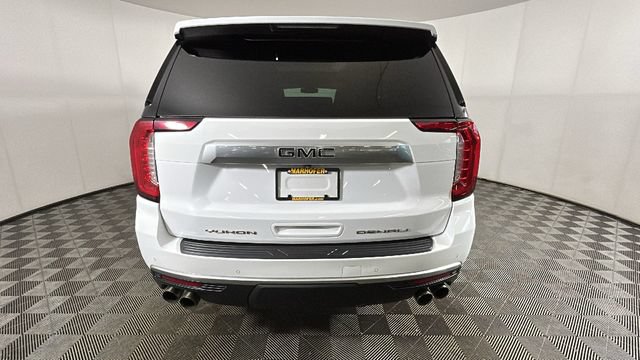 Used 2023 GMC Yukon Denali AWD/4WD image 3