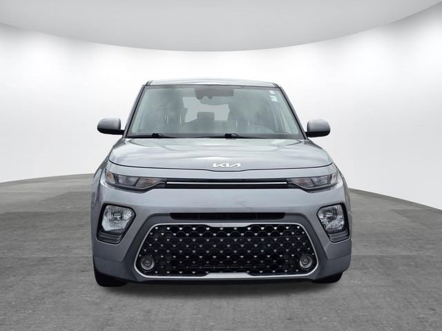 Used 2022 Kia Soul EX FWD image 2