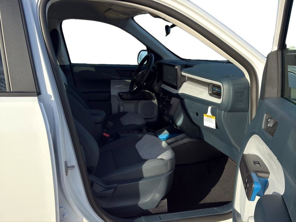 New 2026 Ford Maverick XLT w/ XLT Luxury Package image 7