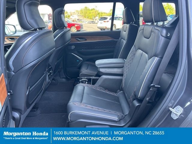 Used 2024 Jeep Grand Cherokee L Summit image 33