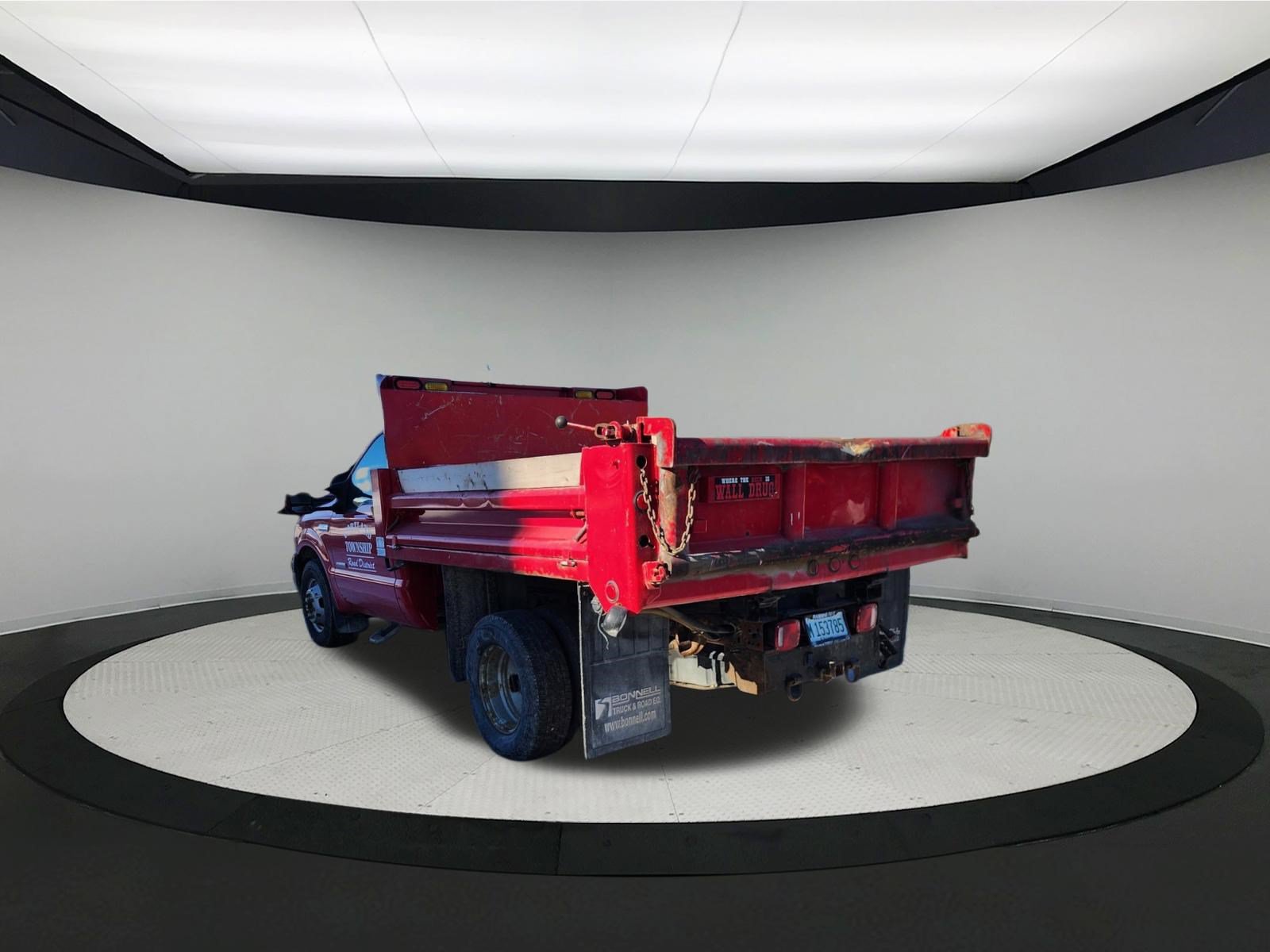 Used 2006 Ford F350 XL RWD image 2