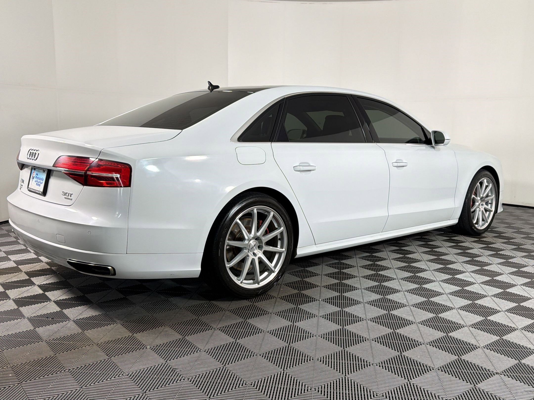 Used 2018 Audi A8 L 3.0T w/ Executive Package AWD/4WD image 6