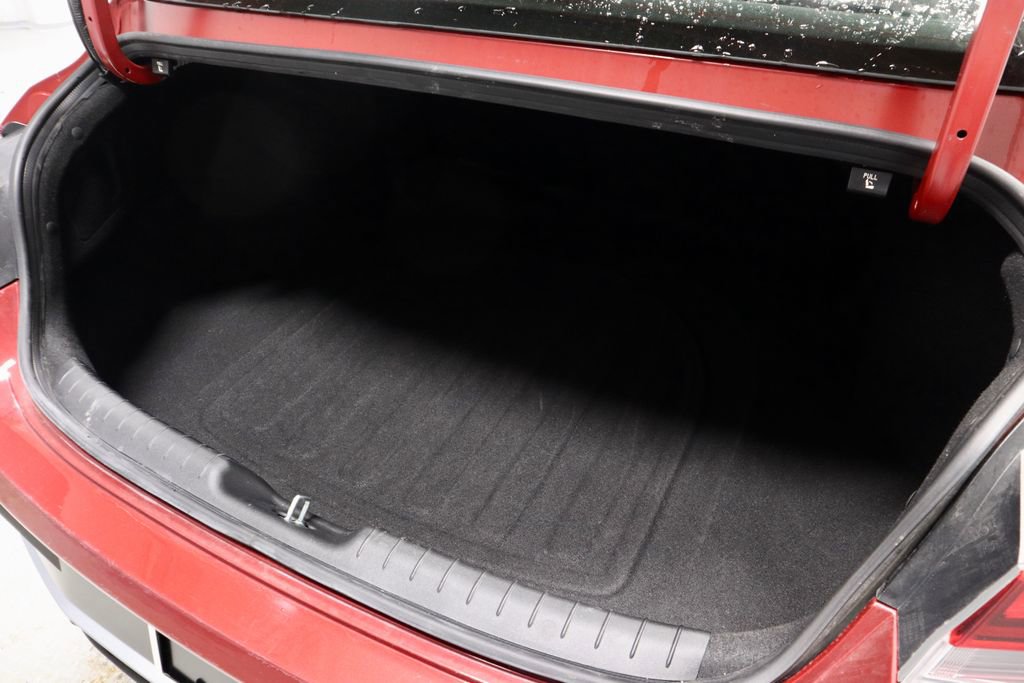 Used 2025 Hyundai Elantra SEL image 14