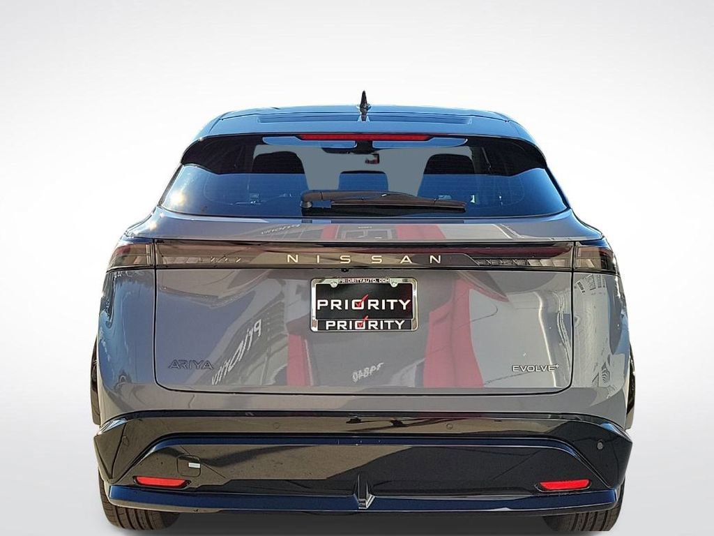Used 2023 Nissan Ariya FWD image 4