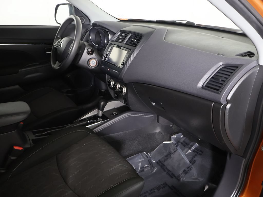 Used 2023 Mitsubishi Outlander Sport ES AWD/4WD image 20