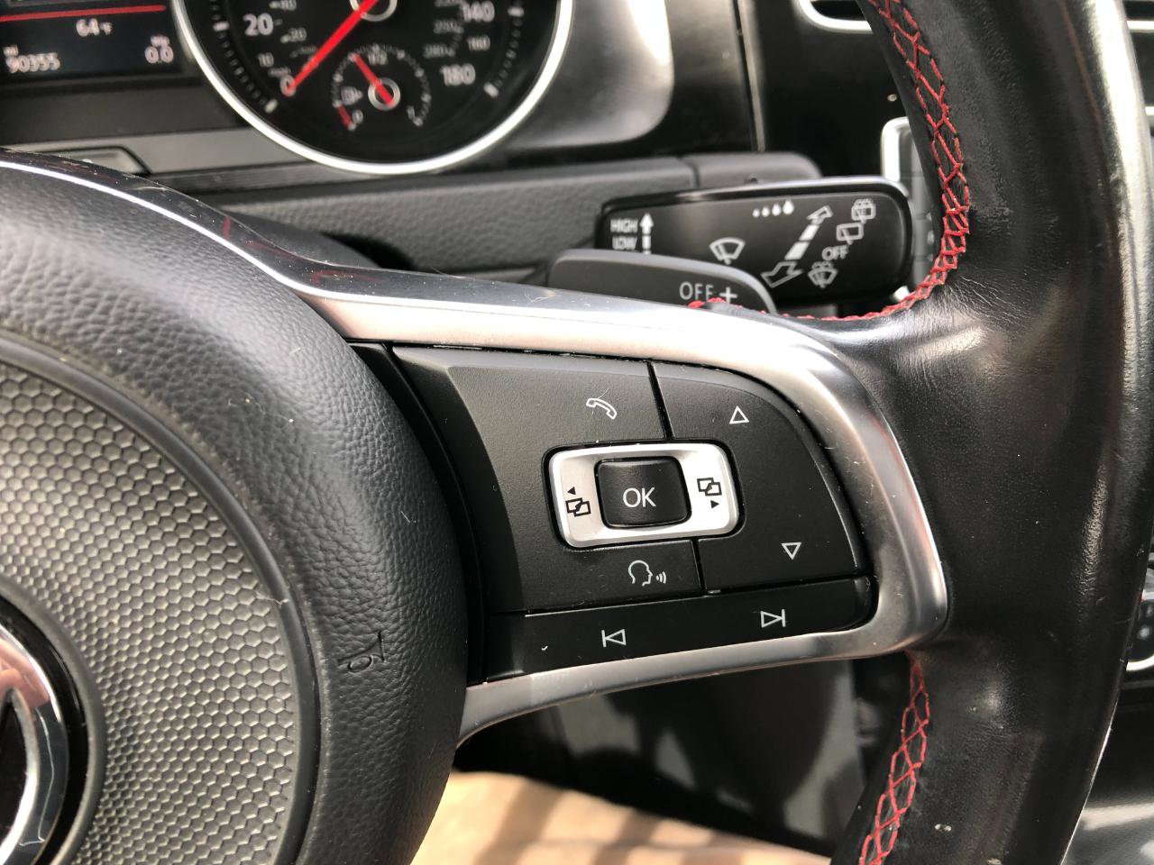 Used 2017 Volkswagen GTI Sport FWD image 19