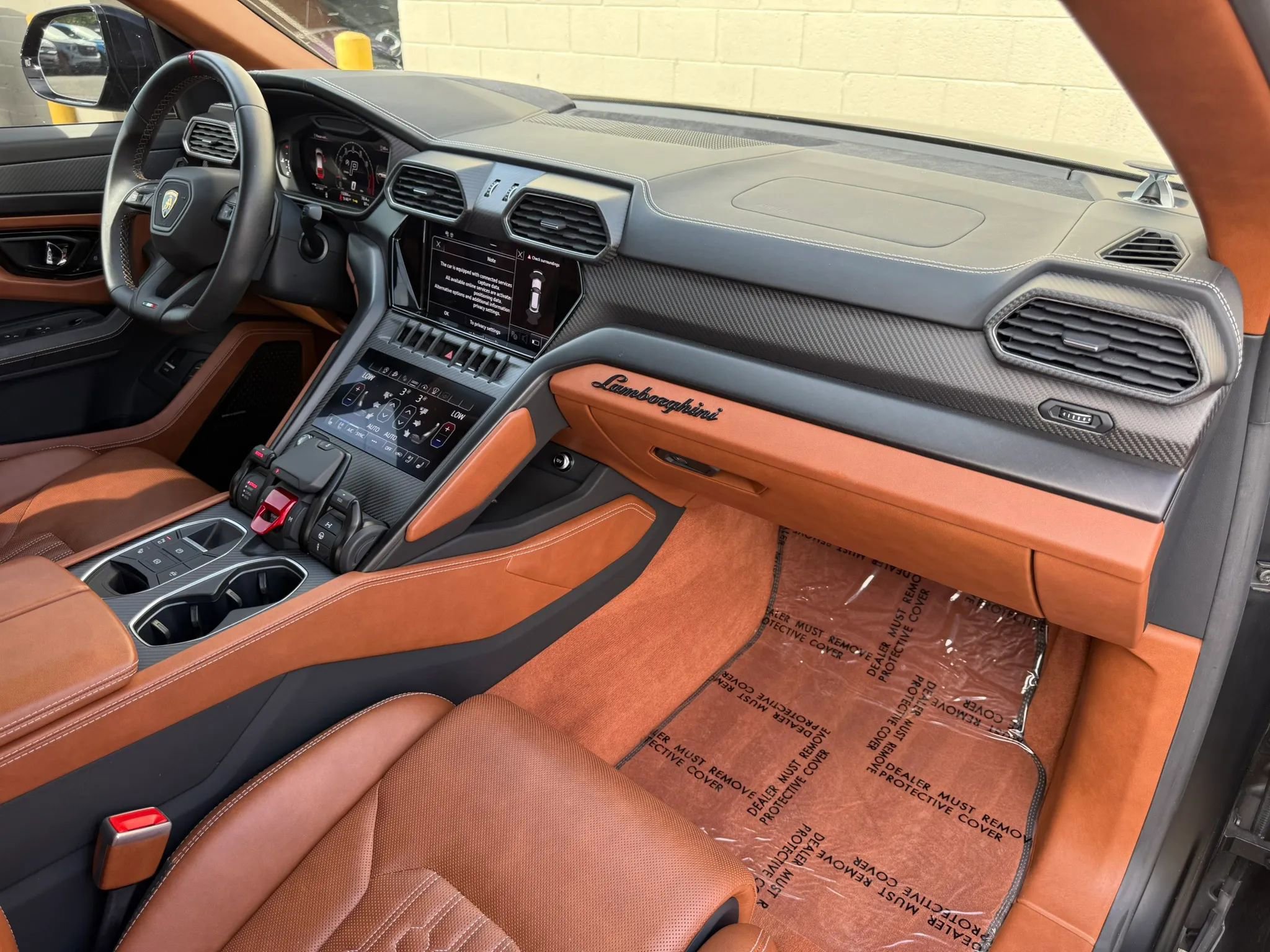 Used 2023 Lamborghini Urus S AWD/4WD image 63