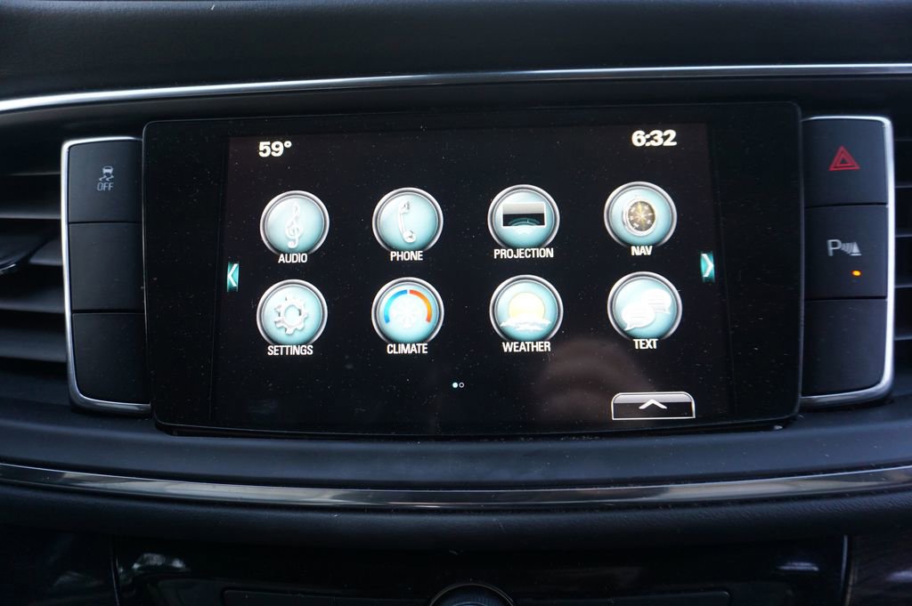 Used 2018 Buick Enclave Essence FWD image 10