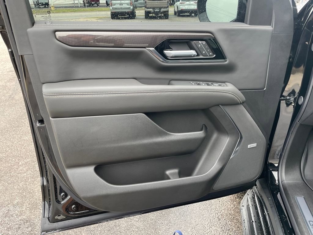 New 2026 GMC Yukon Elevation w/ Elevation Premium Package image 10