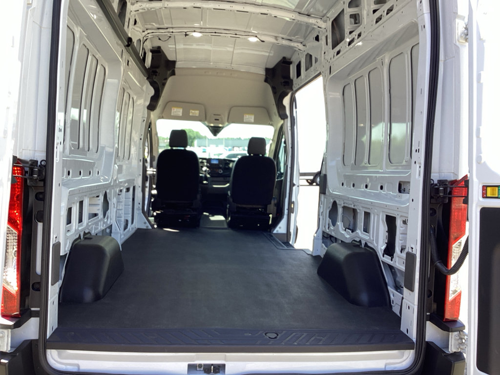 Used 2024 Ford Transit 250 148 High Roof RWD image 27