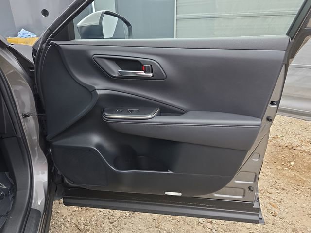 Used 2023 Toyota Crown AWD/4WD image 46