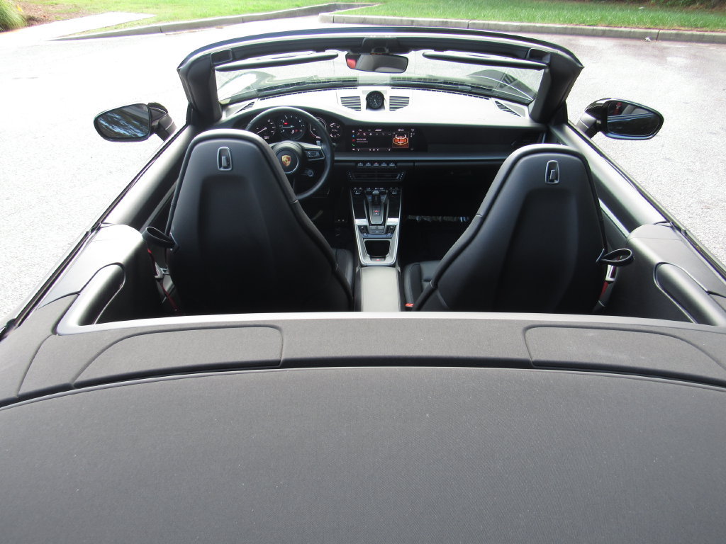 Certified 2022 Porsche 911 Cabriolet image 7