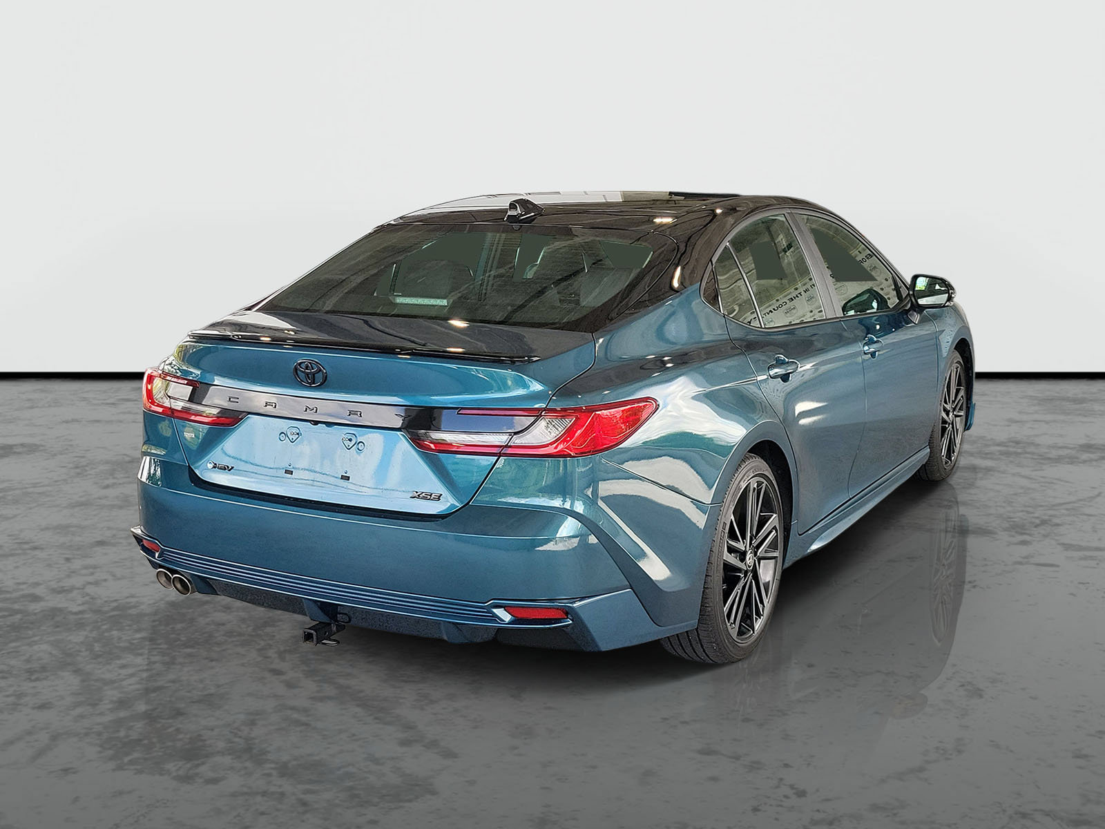 Used 2026 Toyota Camry XSE FWD image 2