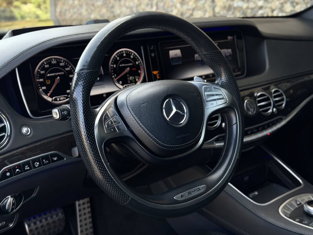 Used 2015 Mercedes-Benz S 63 AMG 4MATIC Sedan image 15