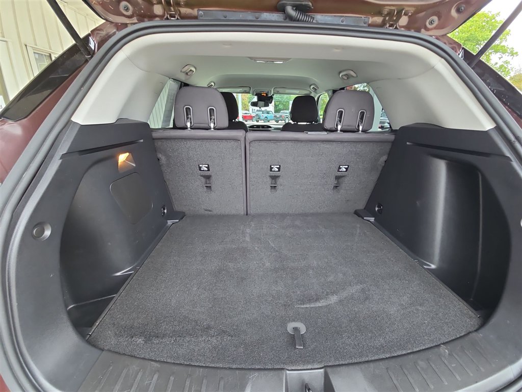 Used 2023 Chevrolet TrailBlazer LT FWD image 24