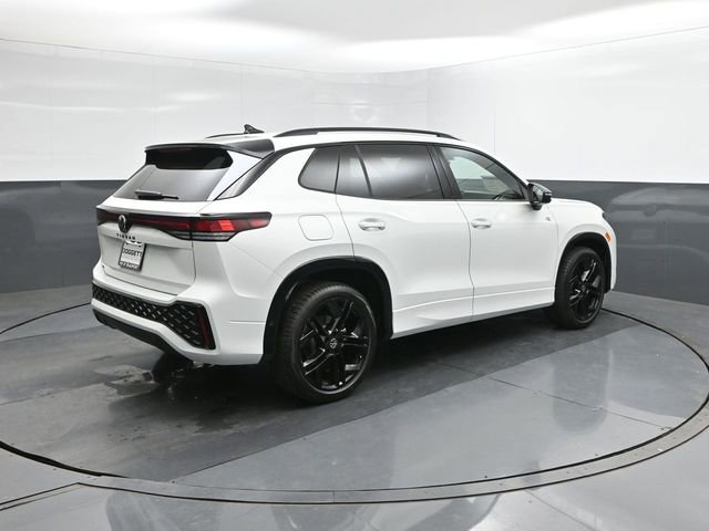 New 2026 Volkswagen Tiguan SE R-Line image 11