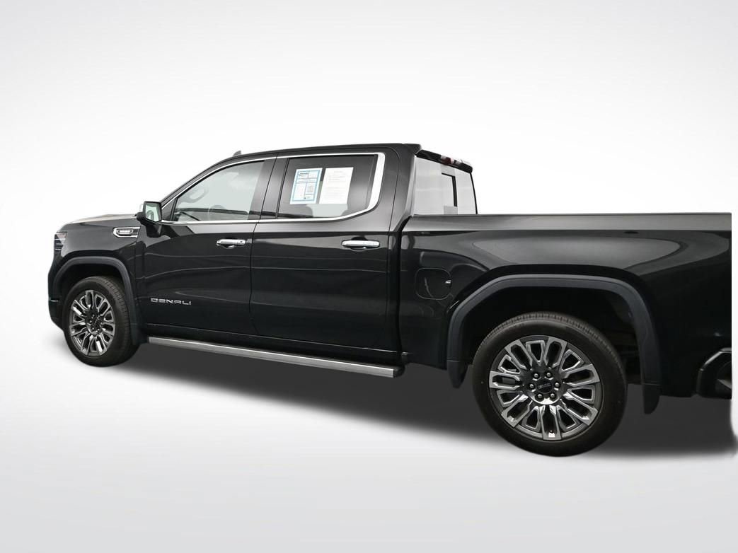 Used 2023 GMC Sierra 1500 Denali w/ Denali Reserve Package AWD/4WD image 10