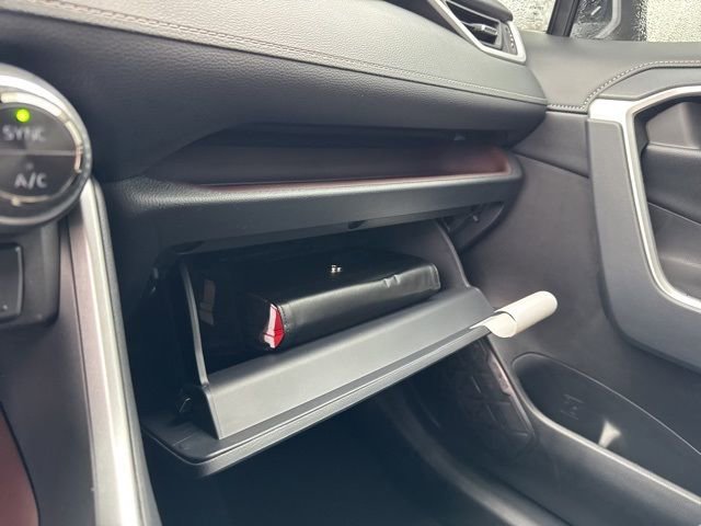 Used 2025 Toyota RAV4 Limited image 22