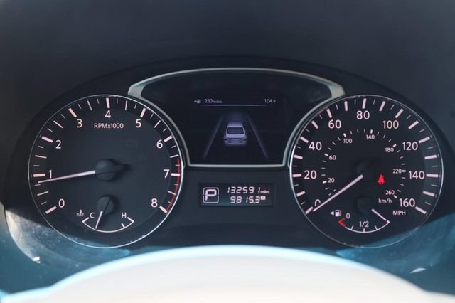 Used 2013 Nissan Altima 3.5 S FWD image 14