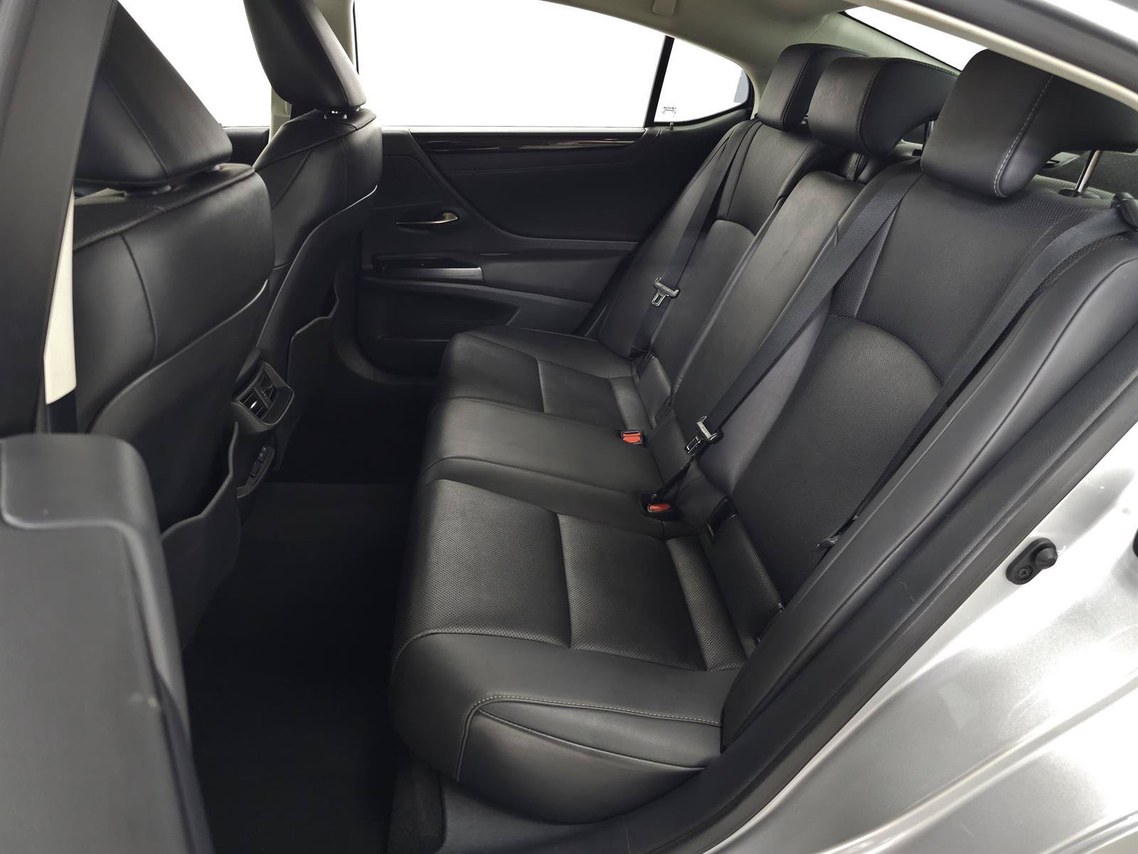 Certified 2021 Lexus ES 250 w/ Premium Package AWD/4WD image 29