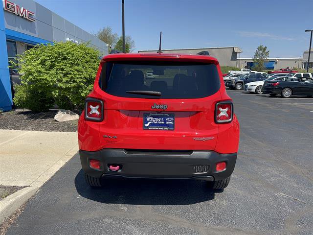 Used 2017 Jeep Renegade Trailhawk w/ Safety & Security Group image 6