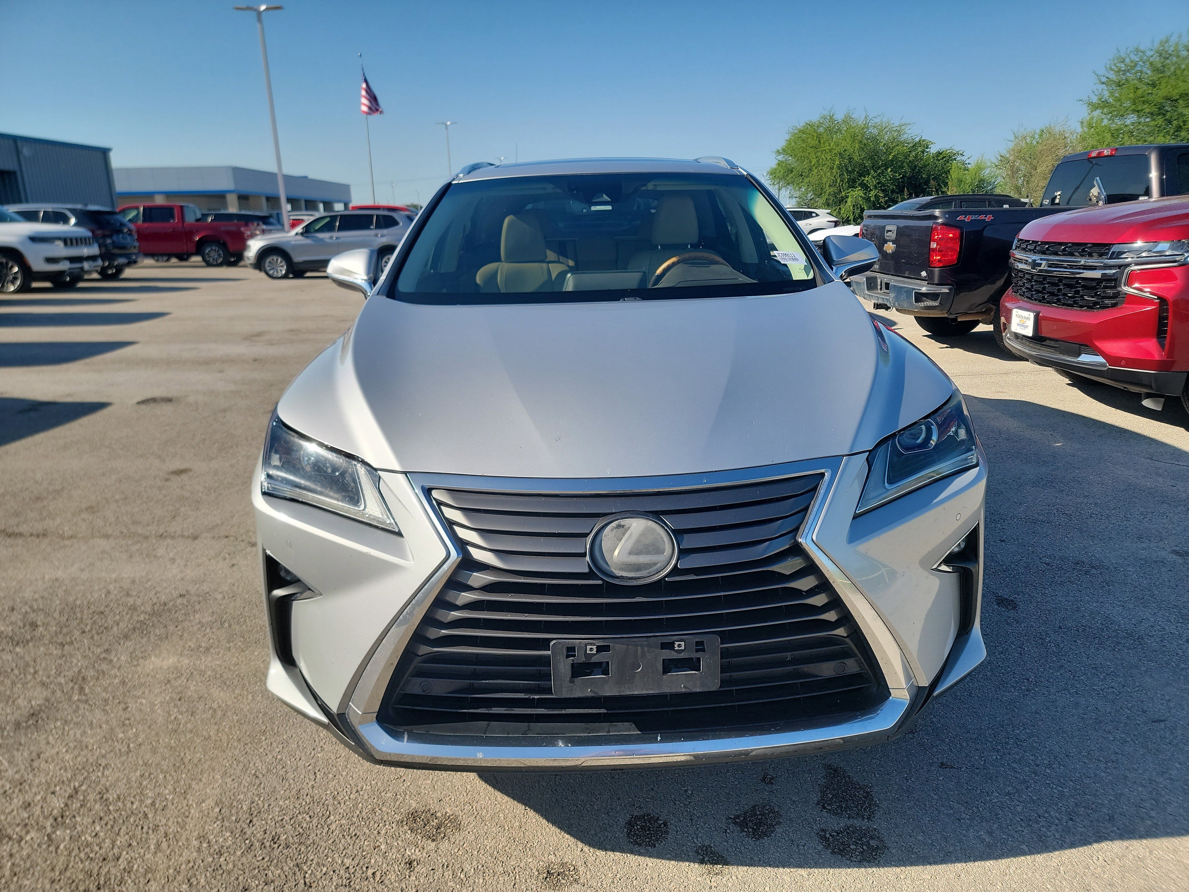 Used 2018 Lexus RX 350 FWD w/ Premium Package image 2