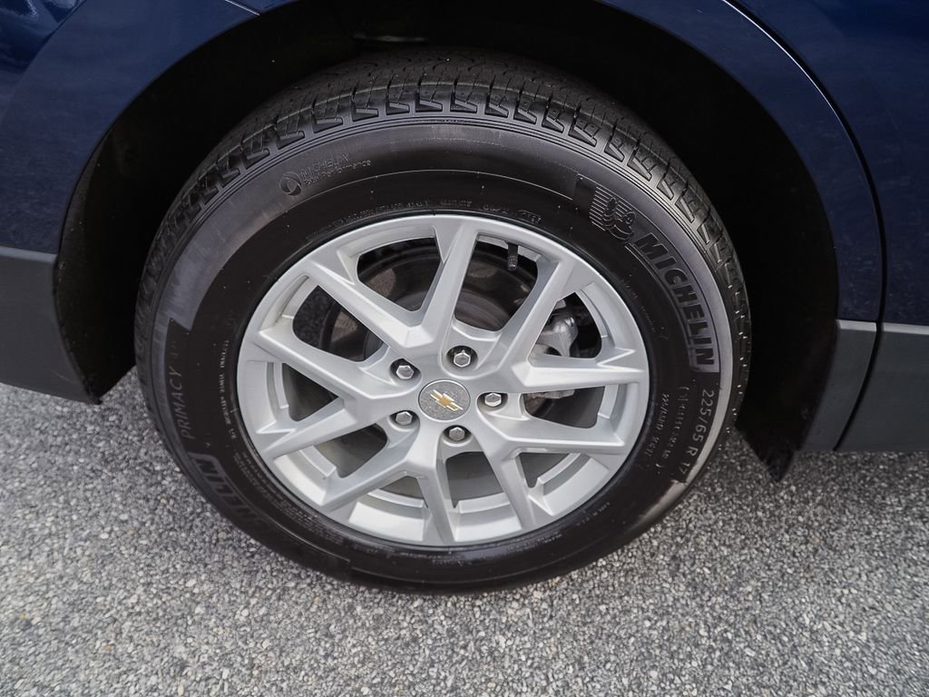 Used 2022 Chevrolet Equinox LT image 38