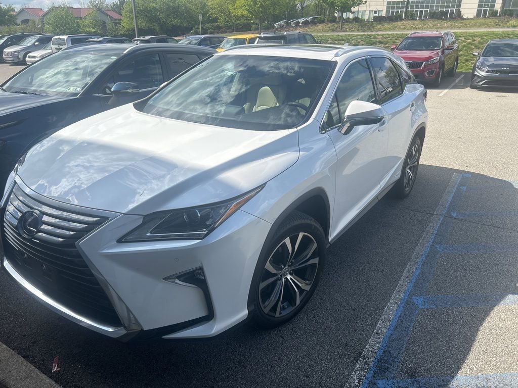Used 2017 Lexus RX 450h AWD image 2