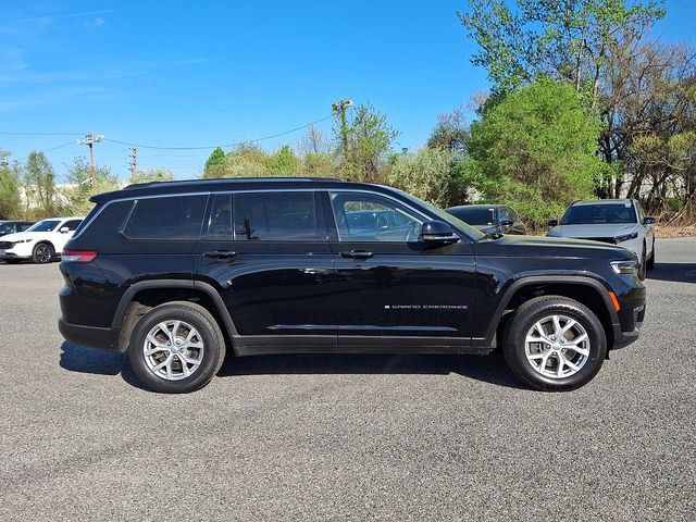 Used 2022 Jeep Grand Cherokee L Limited AWD/4WD image 7