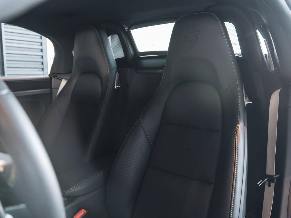 Used 2025 Porsche 718 Boxster S image 5