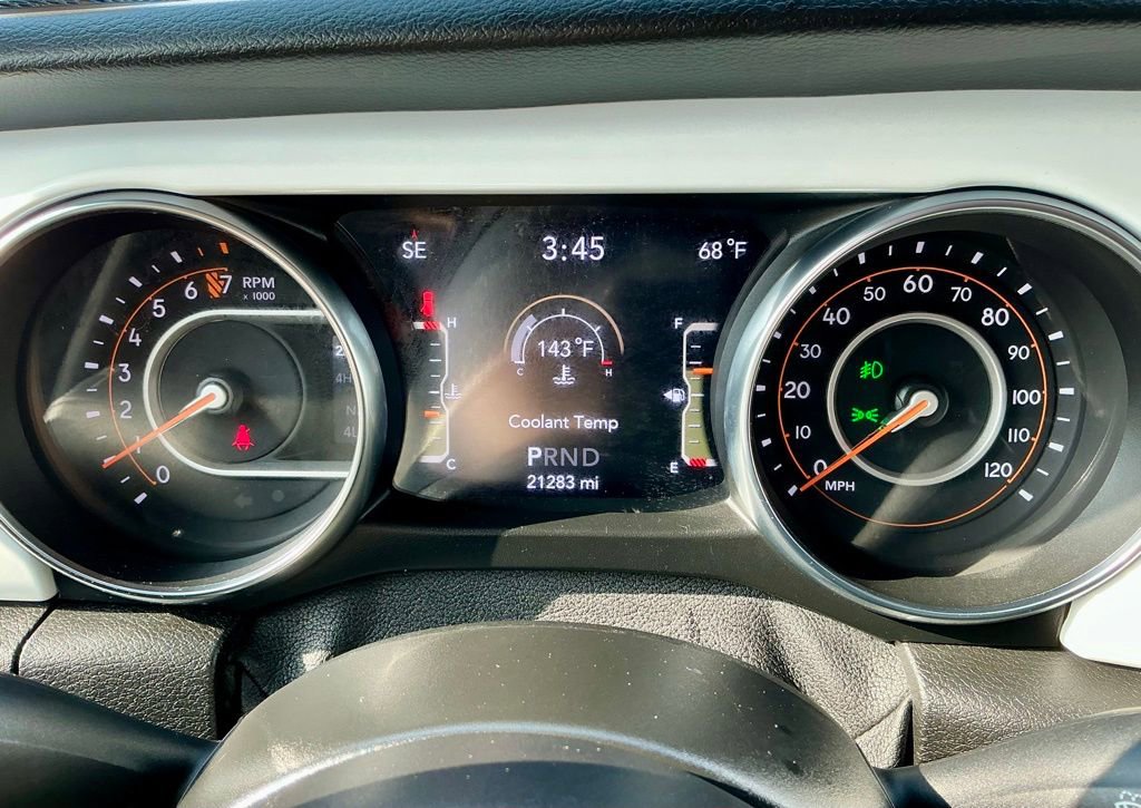 Used 2021 Jeep Wrangler Unlimited Islander image 37