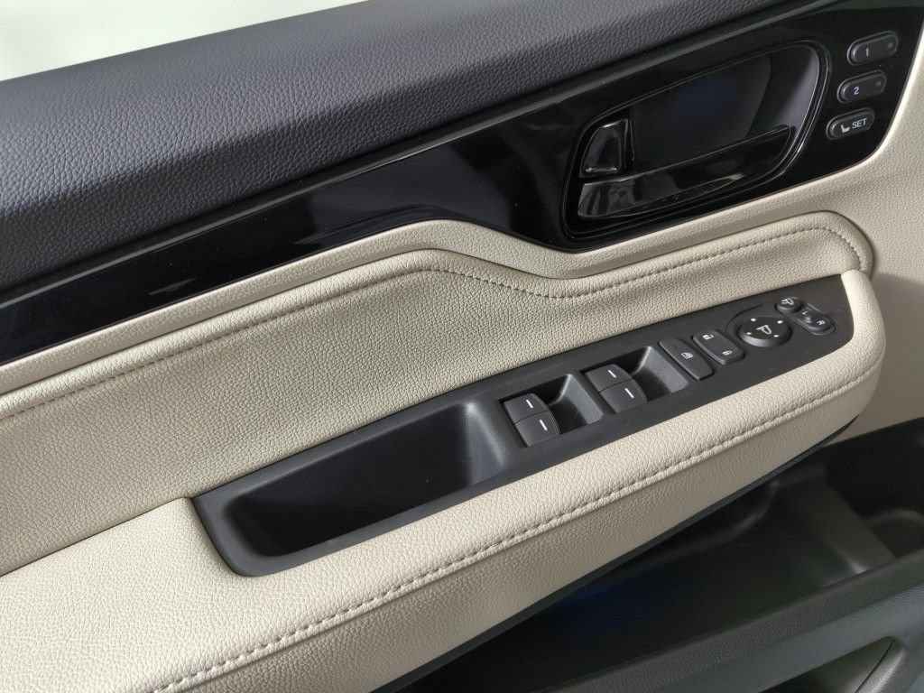 New 2027 Honda Odyssey Elite image 11