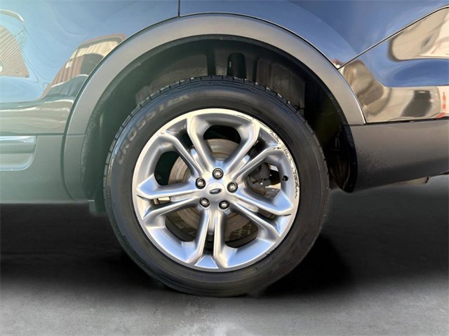 Used 2013 Ford Explorer Limited image 28