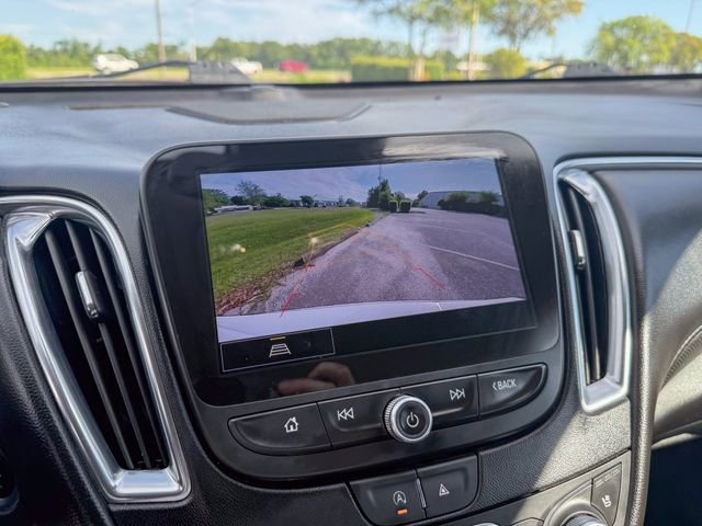 Used 2024 Chevrolet Malibu LT image 22