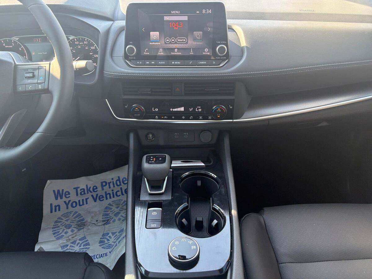 New 2026 Nissan Rogue Dark Armor AWD/4WD image 11