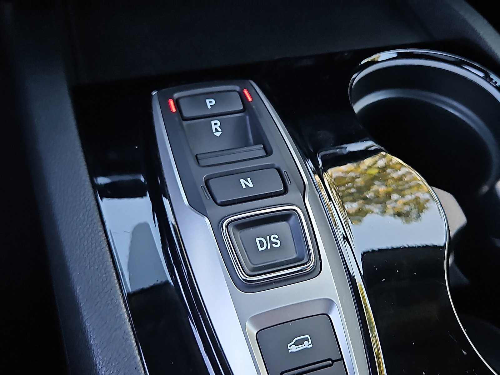 Used 2020 Honda Pilot Touring image 17