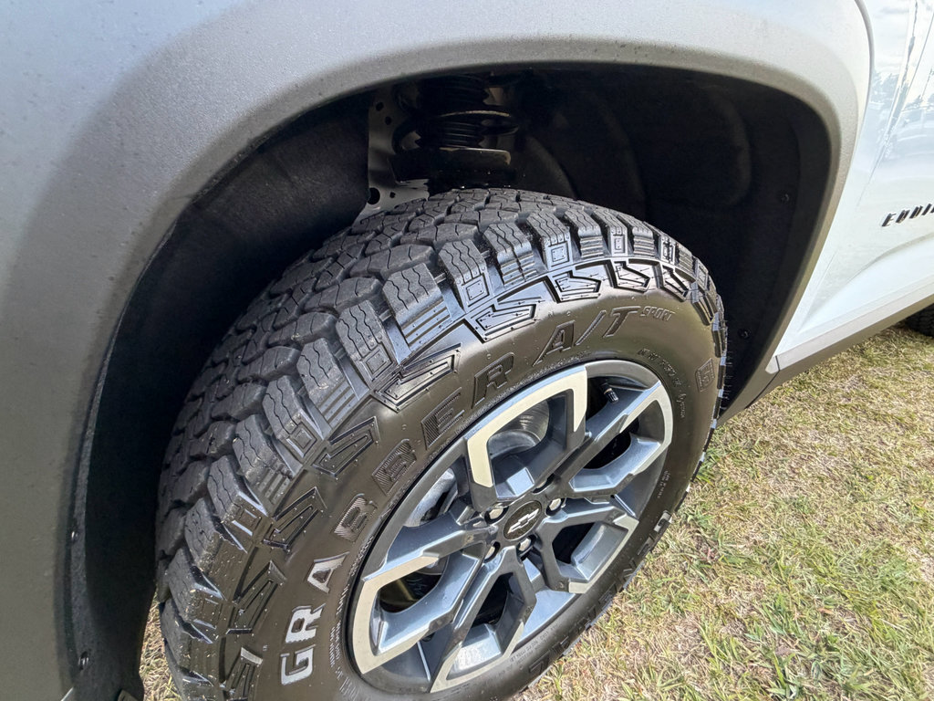 New 2026 Chevrolet Equinox ACTIV w/ Convenience Package III FWD image 27